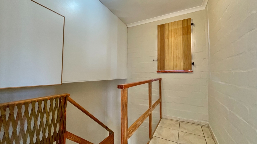3 Bedroom Property for Sale in Dobson Western Cape